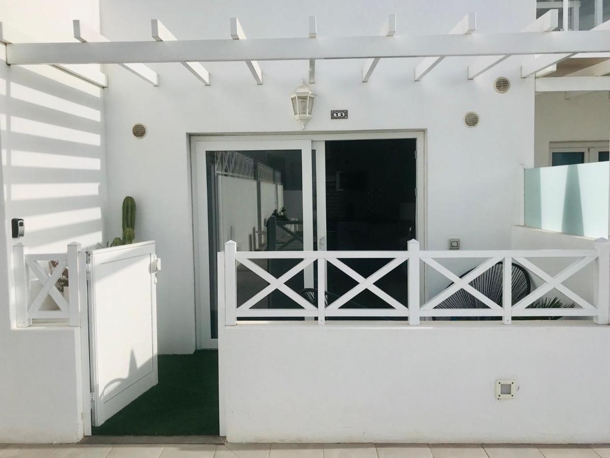 Flower Beach Suite Pool Playa Honda  Kültér fotó