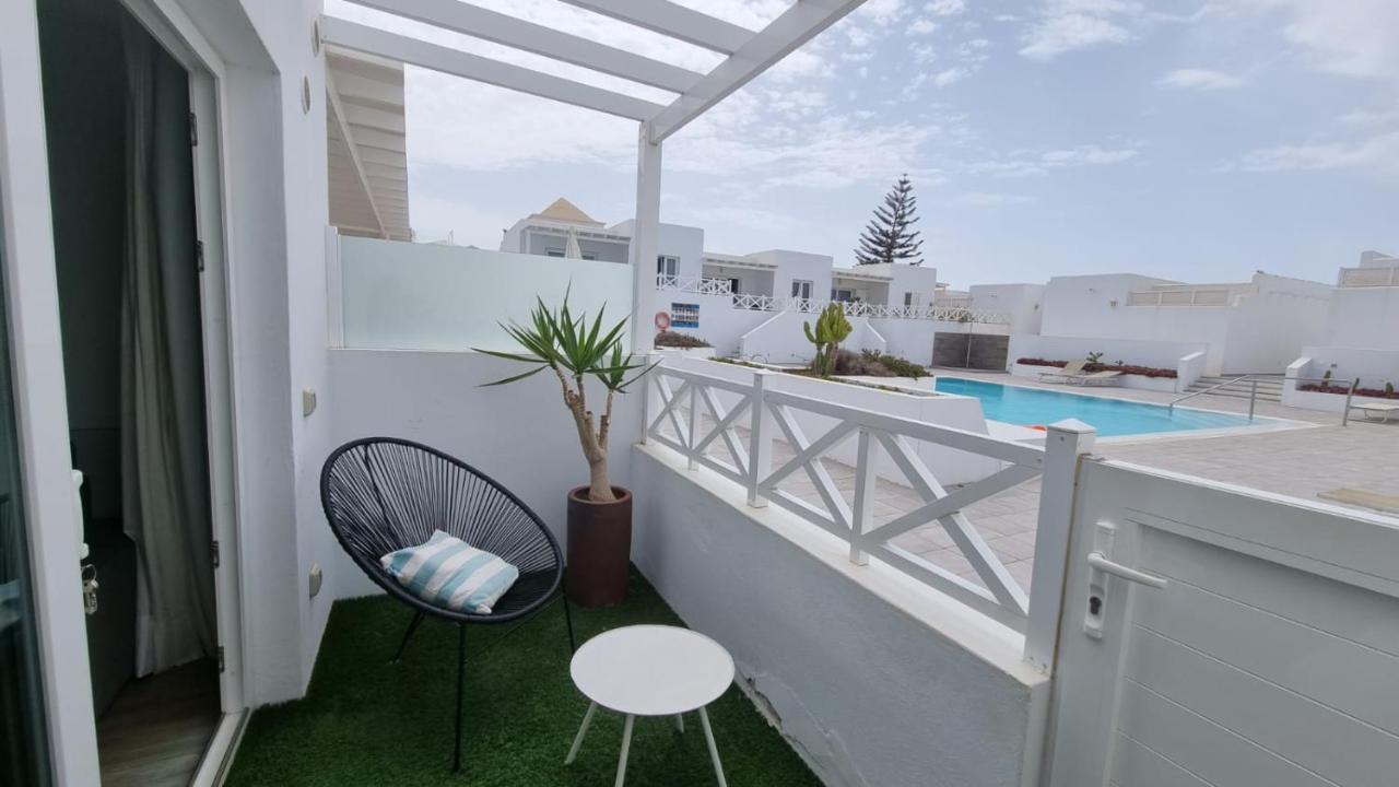 Flower Beach Suite Pool Playa Honda  Kültér fotó